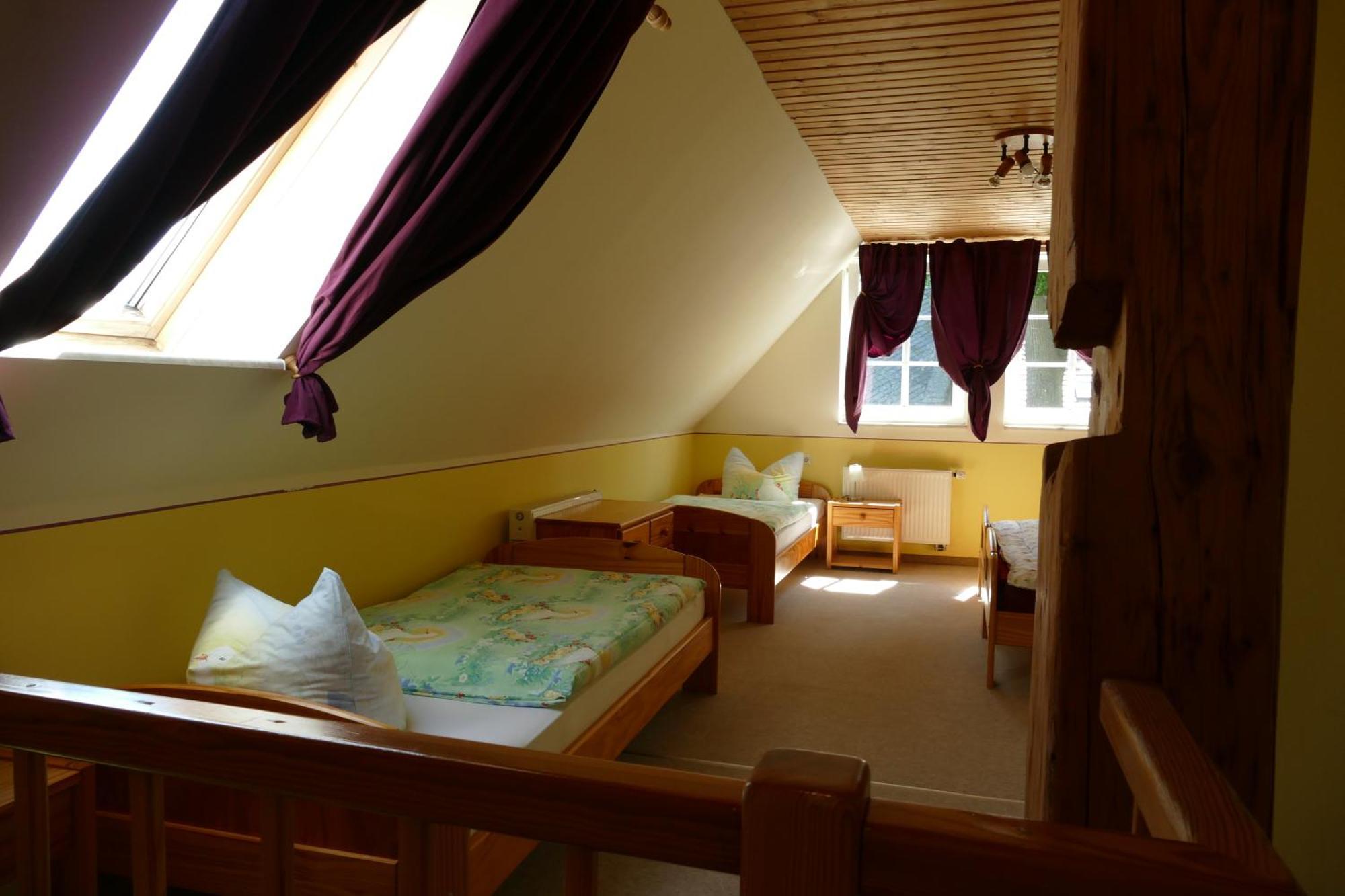No.5 - Ferienwohnung Schkade Kleingiesshubel Szoba fotó